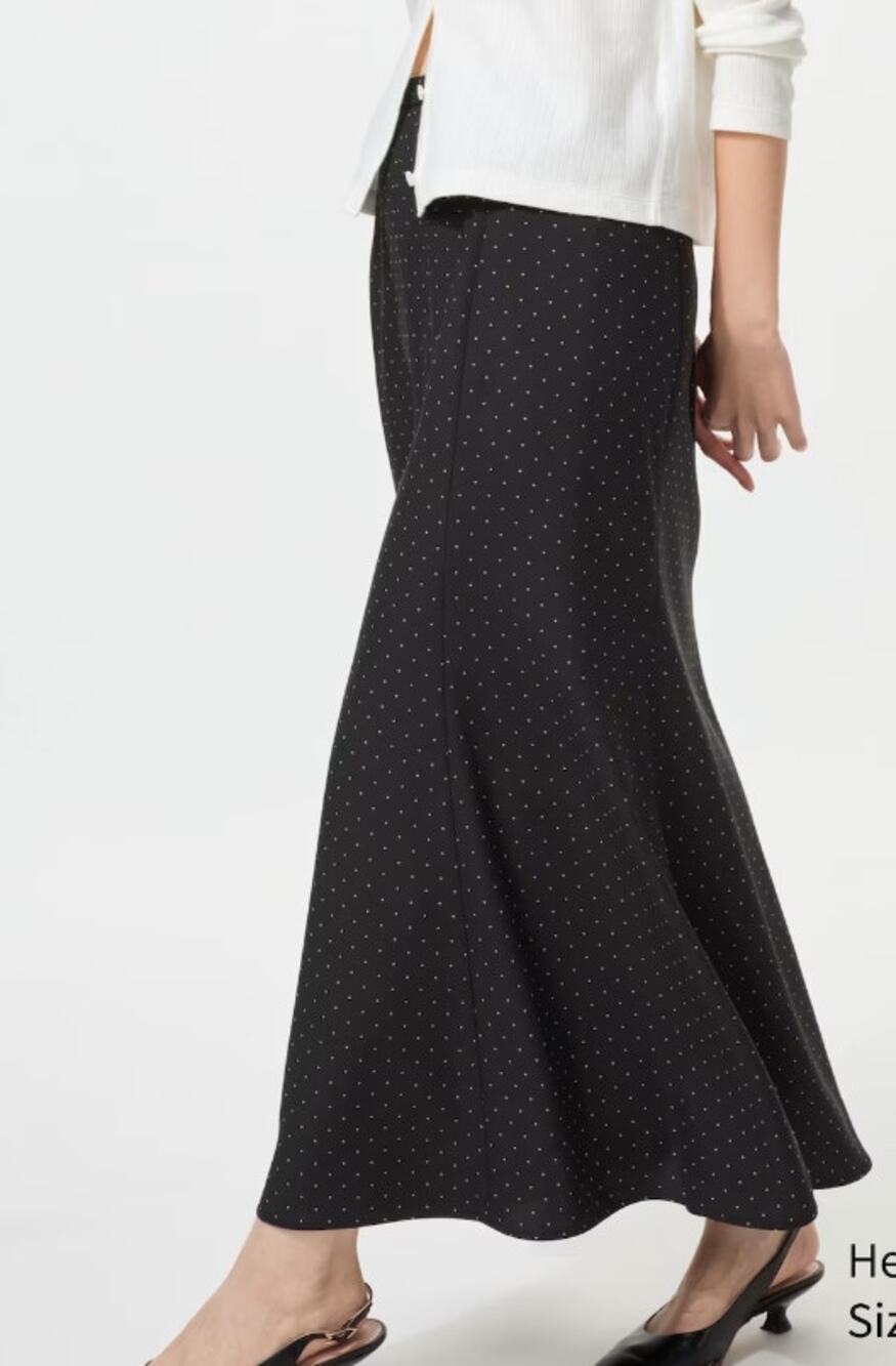 Uniqlo Mermaid Maxi Skirt in Polka Dot Print Black